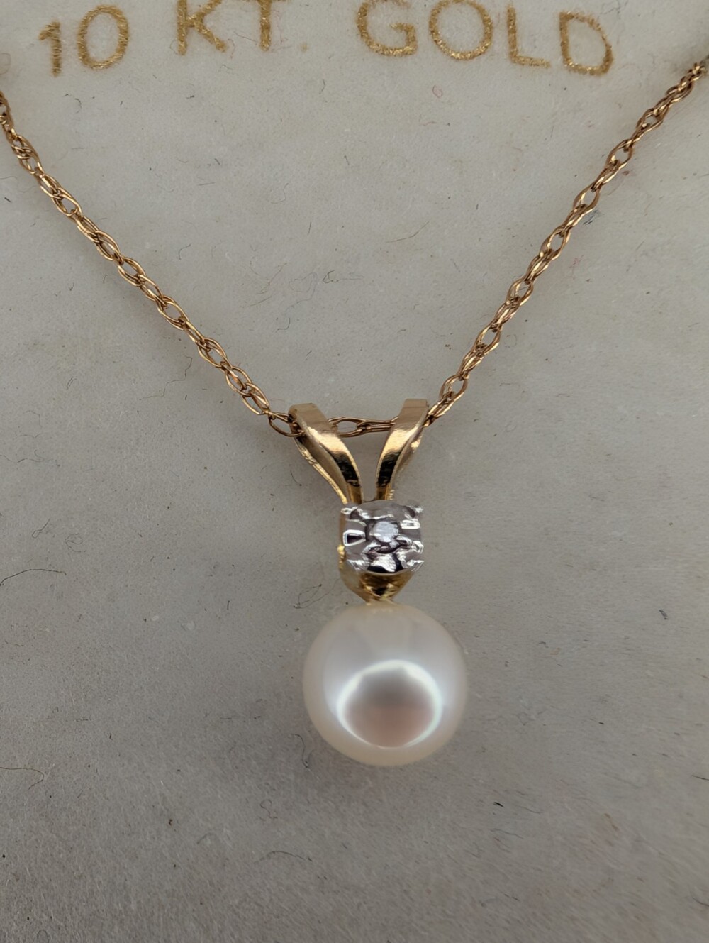 10k Yellow Gold Peal Diamond Pendant 10k Yellow Gold Dainty Necklace